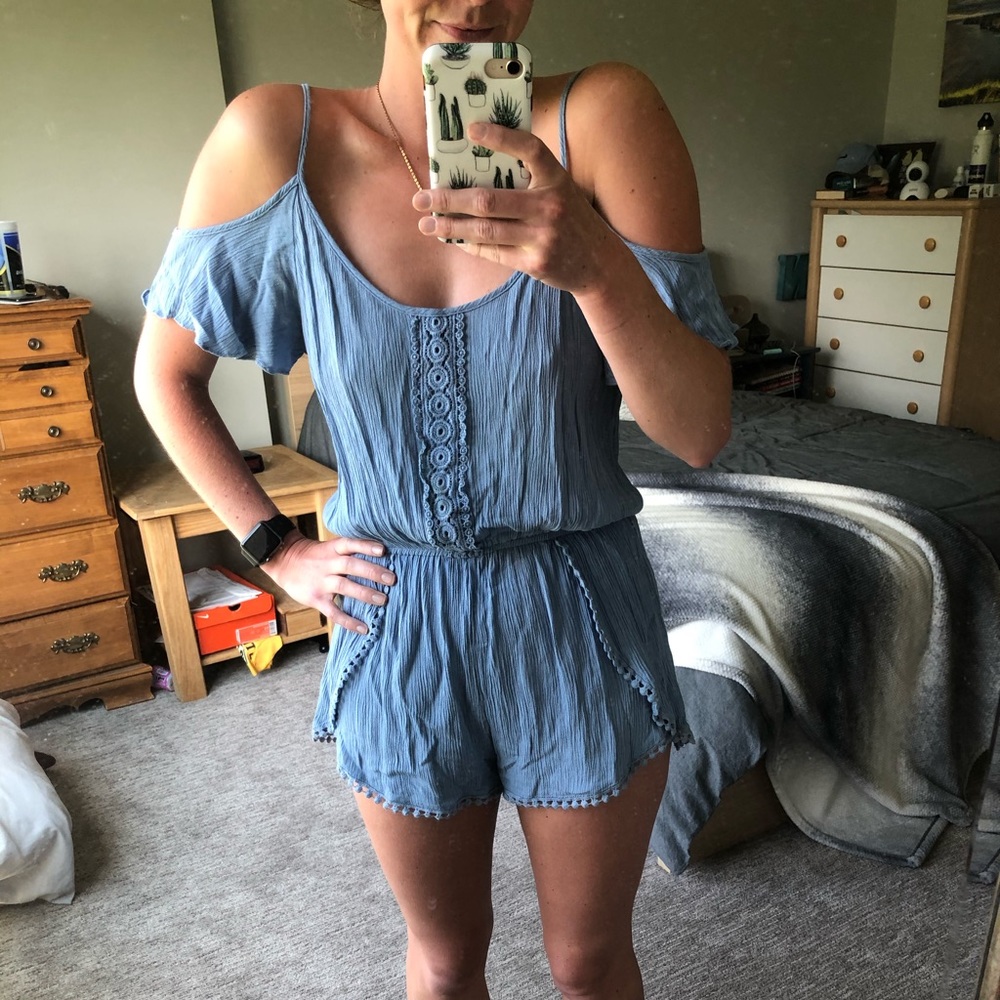 Baby blue romper